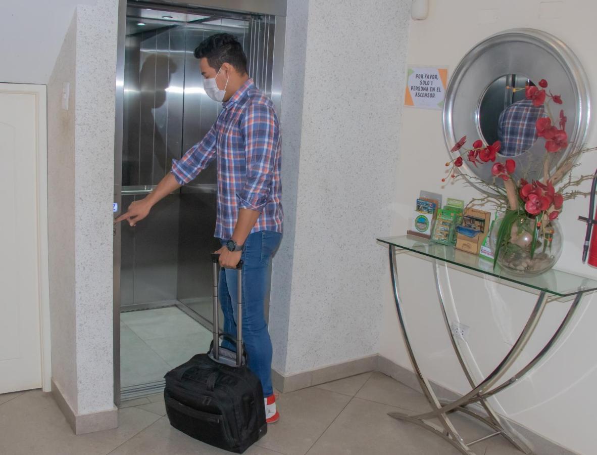 Hotel Natural Green Lounge Tingo María Dış mekan fotoğraf